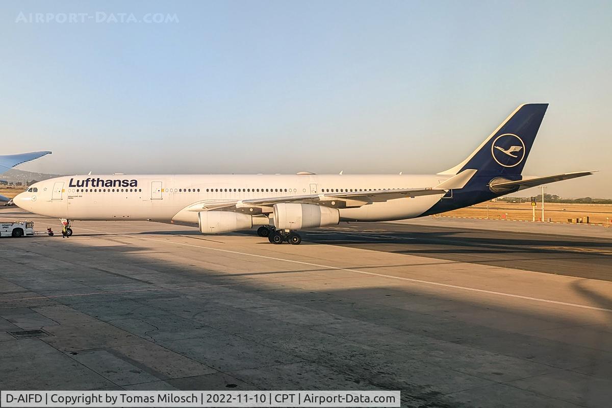 D-AIFD, 2001 Airbus A340-313X C/N 390,       