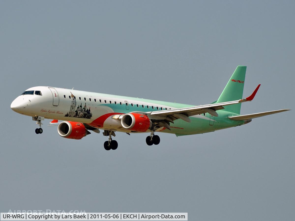 UR-WRG, 2008 Embraer 195AR (ERJ-190-200IGW) C/N 19000157, RWY22L