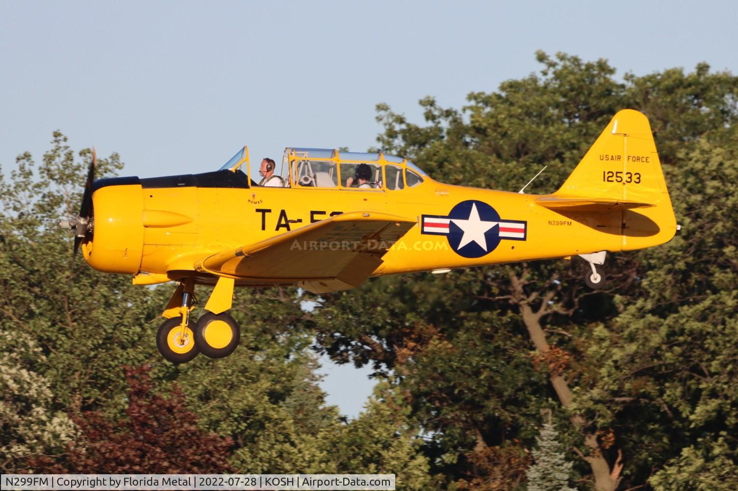 N299FM, 1943 North American SNJ-4 Texan C/N 88-12533, OSH 2022