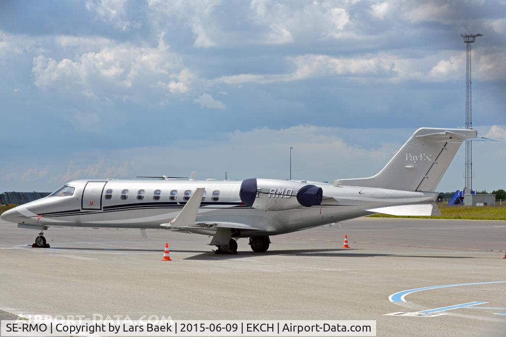 SE-RMO, 2008 Learjet 45 C/N 45-372, Parked