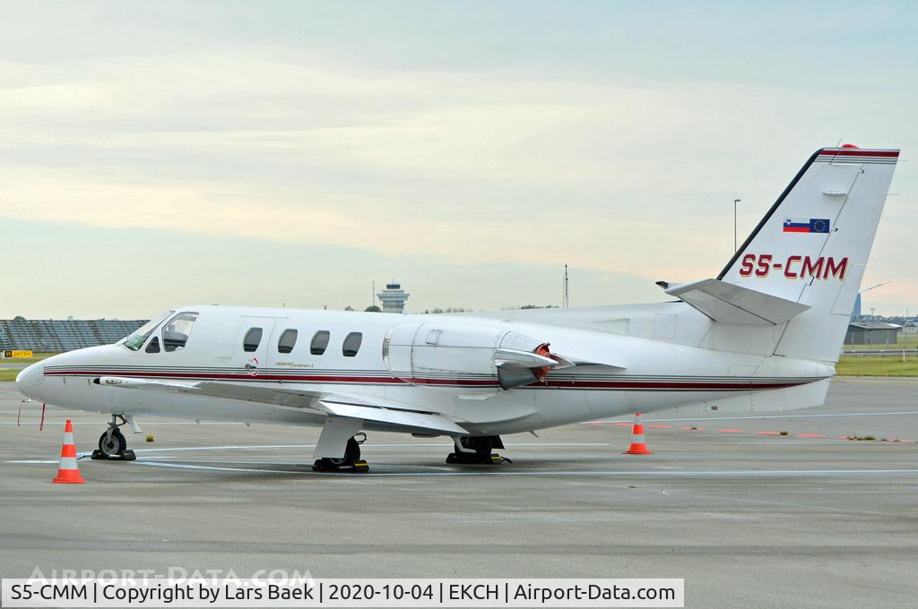S5-CMM, 1983 Cessna 501 Citation I/SP C/N 501-0259, Parked