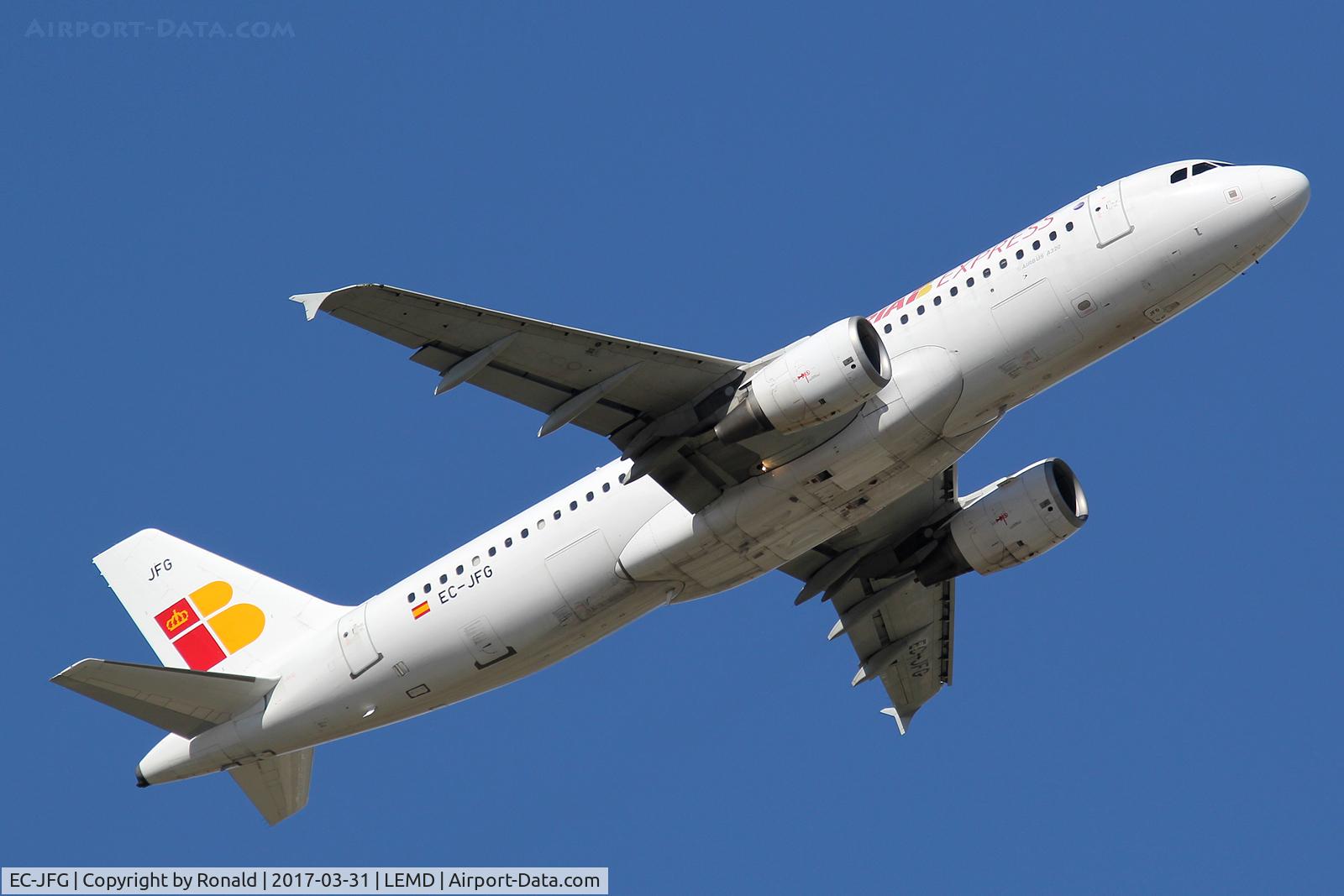 EC-JFG, 2004 Airbus A320-214 C/N 2143, at mad