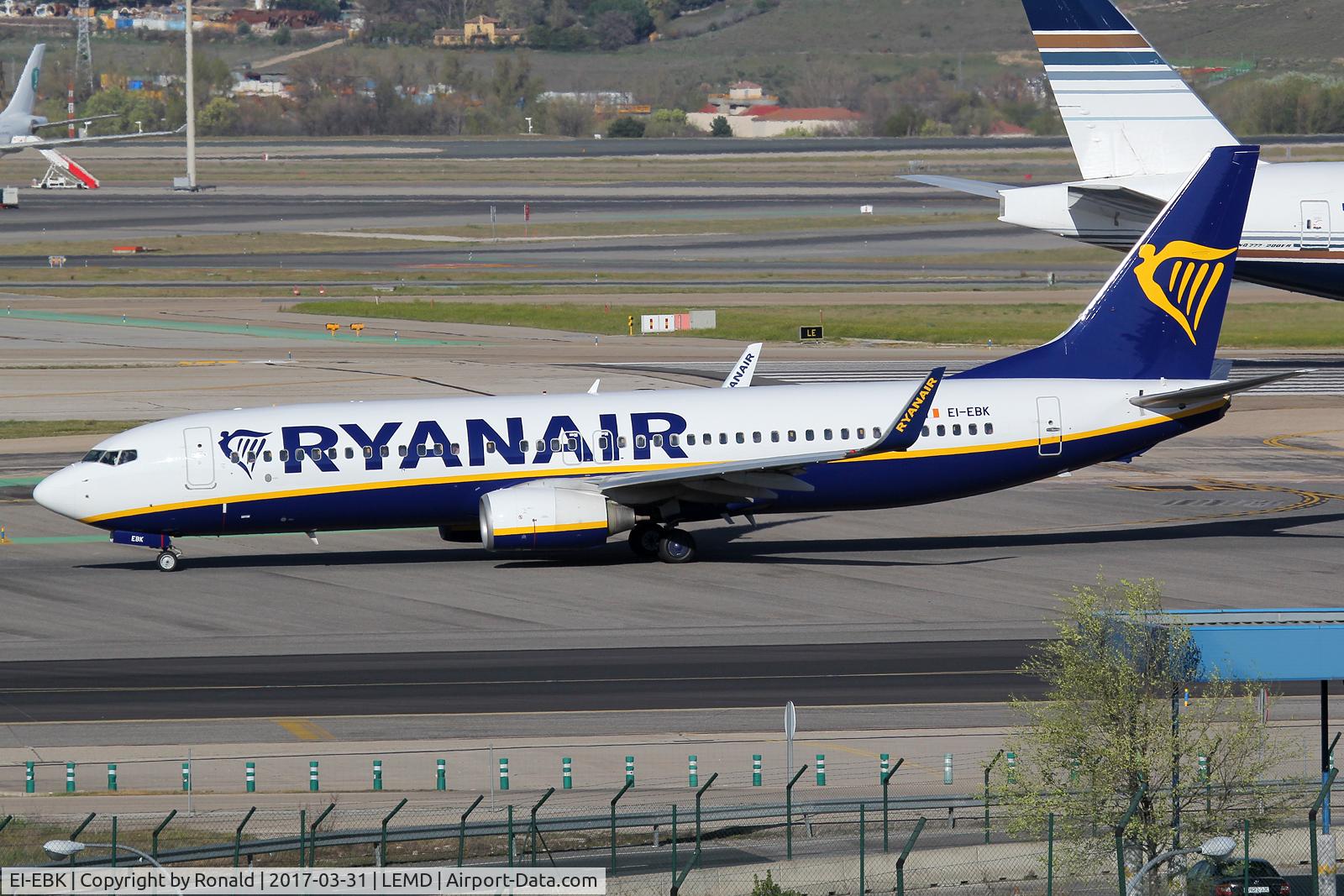 EI-EBK, 2009 Boeing 737-8AS C/N 37528, at mad