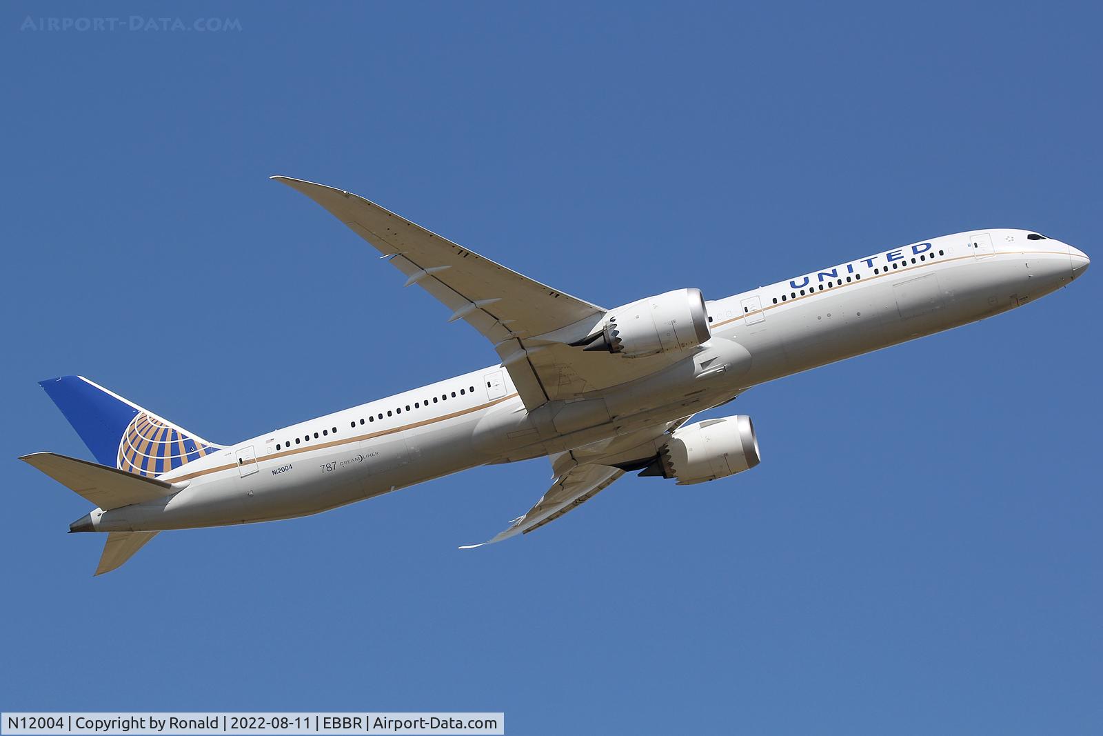 N12004, 2019 Boeing 787-10 Dreamliner Dreamliner C/N 60139, at bru