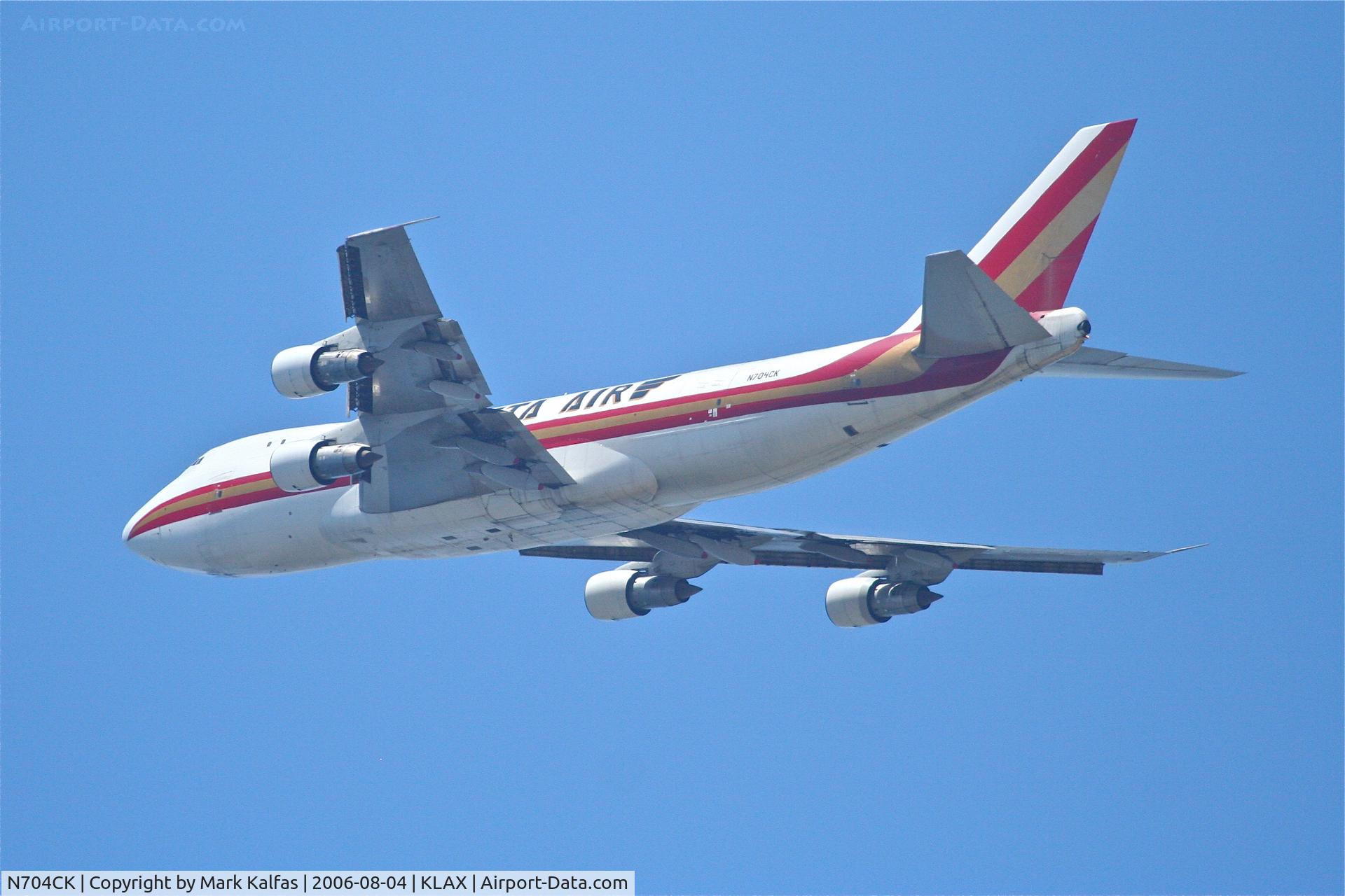 N704CK, 1980 Boeing 747-209F C/N 22299, KALITTA AIR B742, N704CK departing 25L KLAX.
This aircraft crashed 25 May 2008 at BRU after aborted take-off