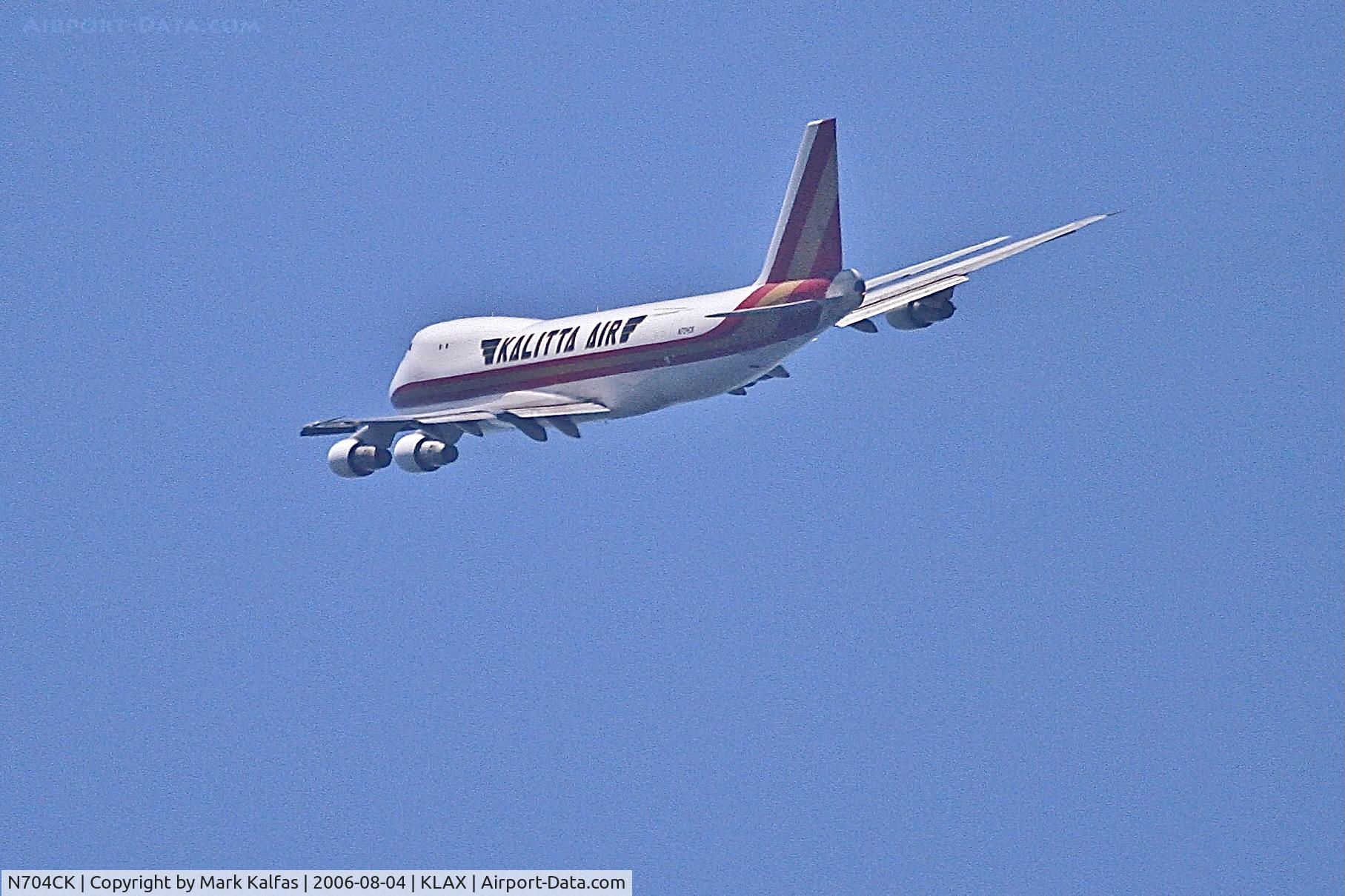 N704CK, 1980 Boeing 747-209F C/N 22299, KALITTA AIR B742, N704CK departing 25L KLAX.
This aircraft crashed 25 May 2008 at BRU after aborted take-off