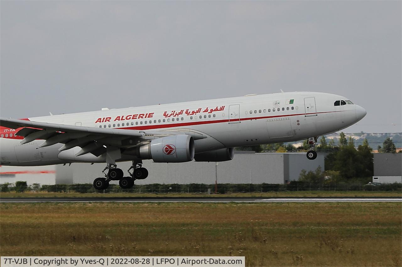 7T-VJB, 2015 Airbus A330-202 C/N 1630, Airbus A330-202, Landing rwy 06, Paris-Orly airport (LFPO-ORY)