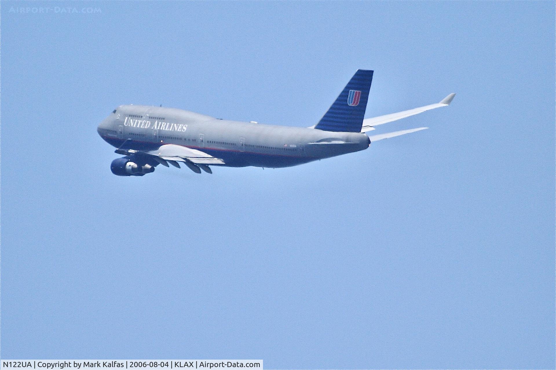N122UA, 1999 Boeing 747-422 C/N 29168, United B742, N122UA departing 25R LAC