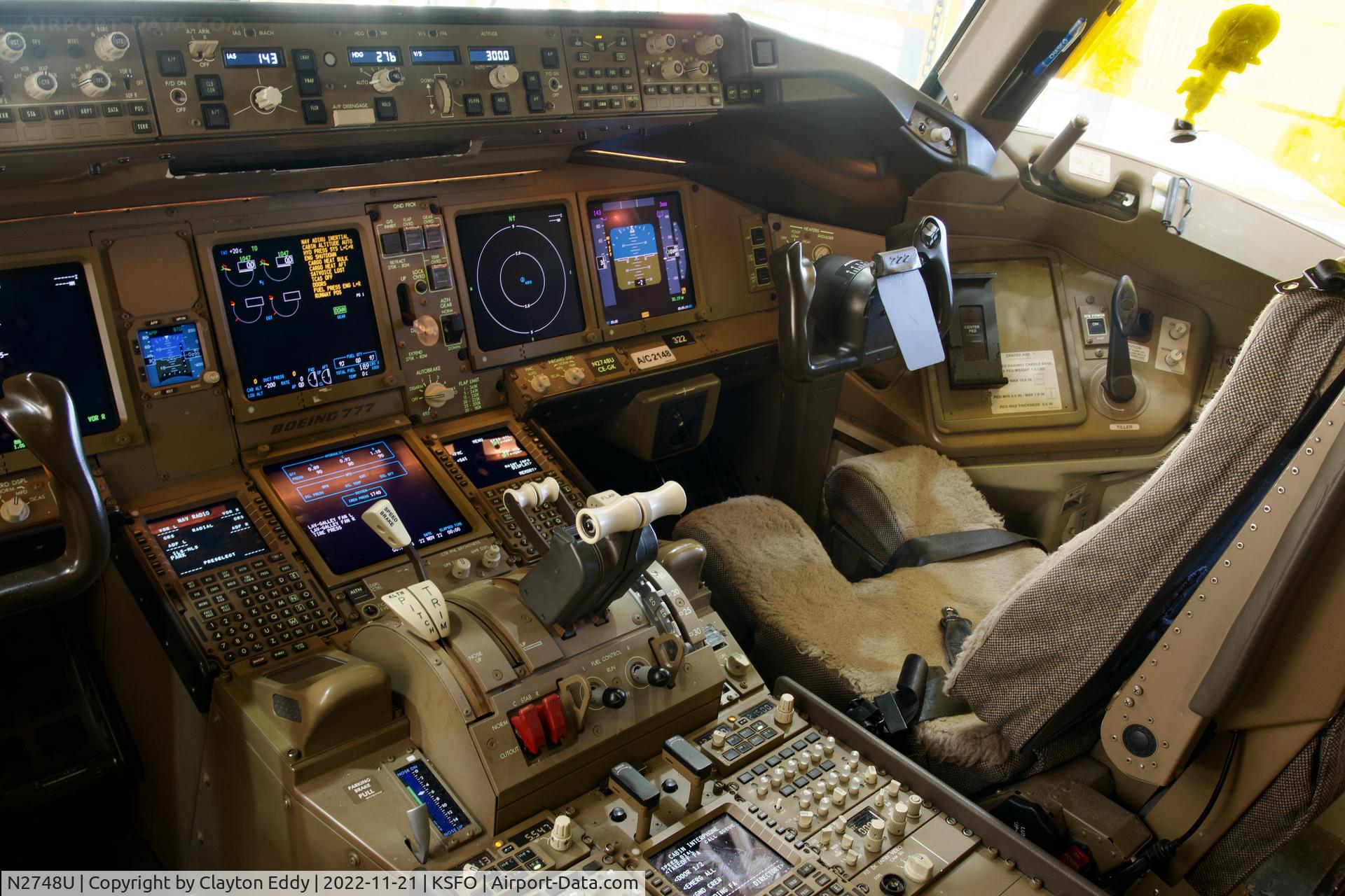 N2748U, 2018 Boeing 777-300/ER C/N 64994, SFO 2022.