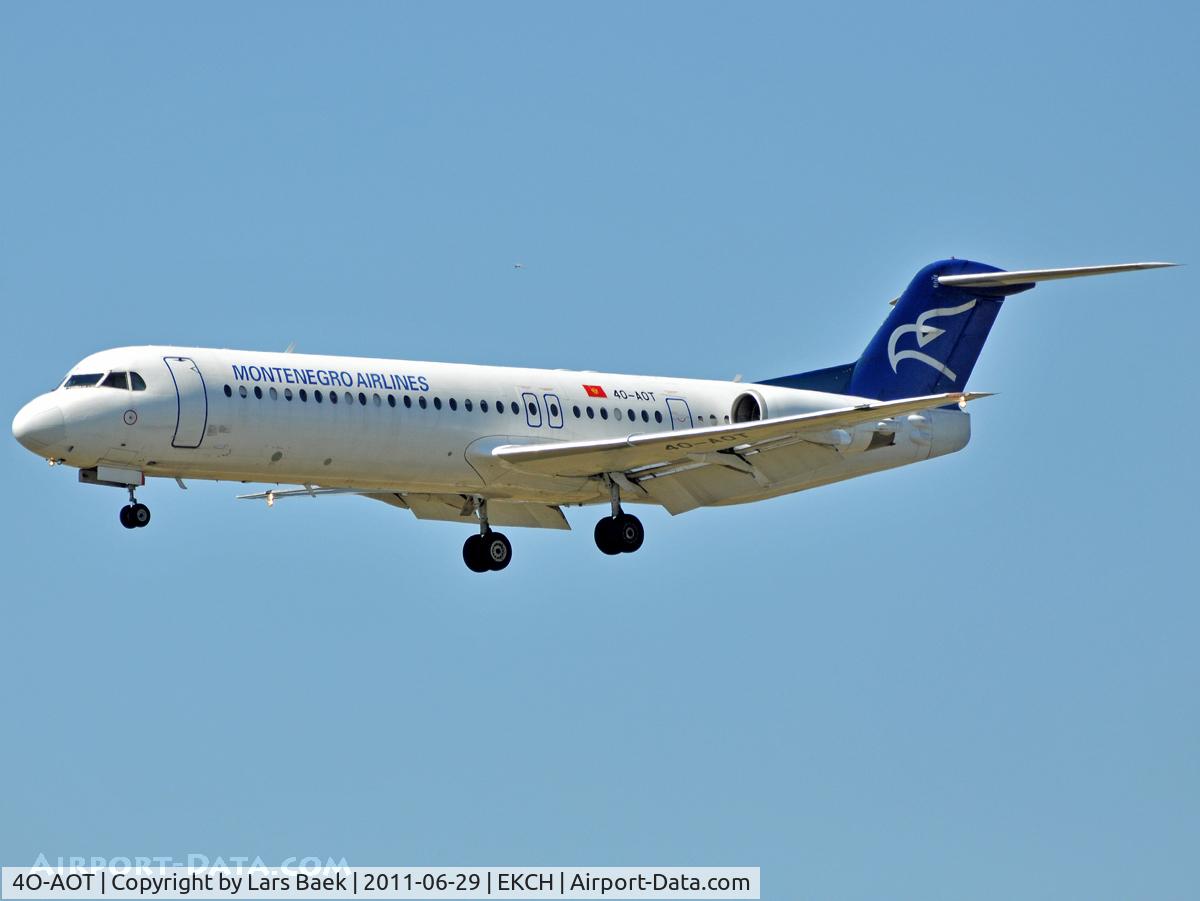 4O-AOT, 1991 Fokker 100 (F-28-0100) C/N 11350, RWY22L