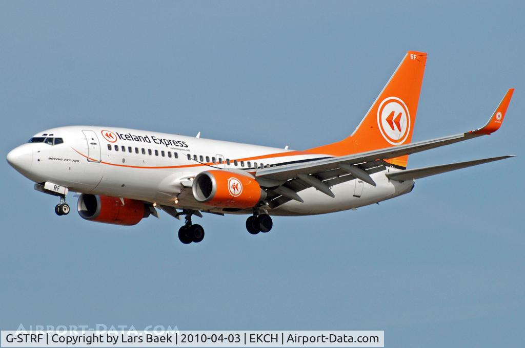 G-STRF, 2002 Boeing 737-76N C/N 29885, RWY22L