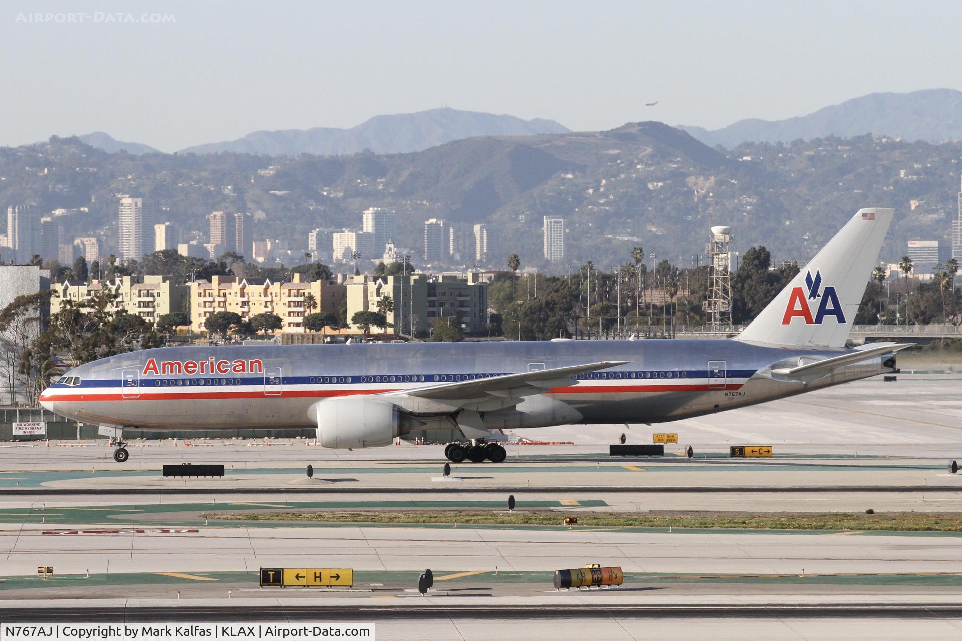 N767AJ, 2006 Boeing 777-223 C/N 33539, B772 American Airlines Boeing 777-223 , N767AJ at LAX