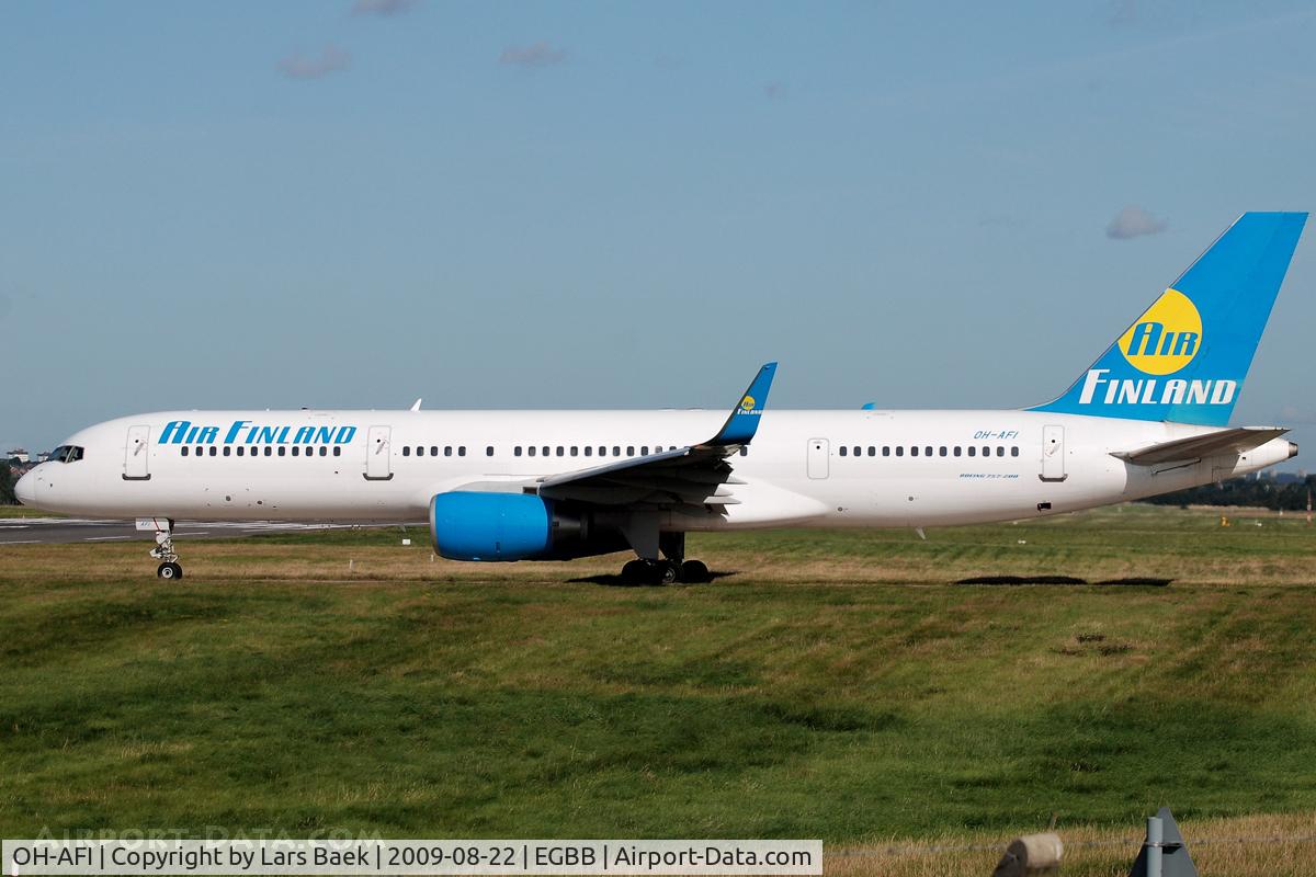 OH-AFI, 1996 Boeing 757-2K2 C/N 26330, Taxing