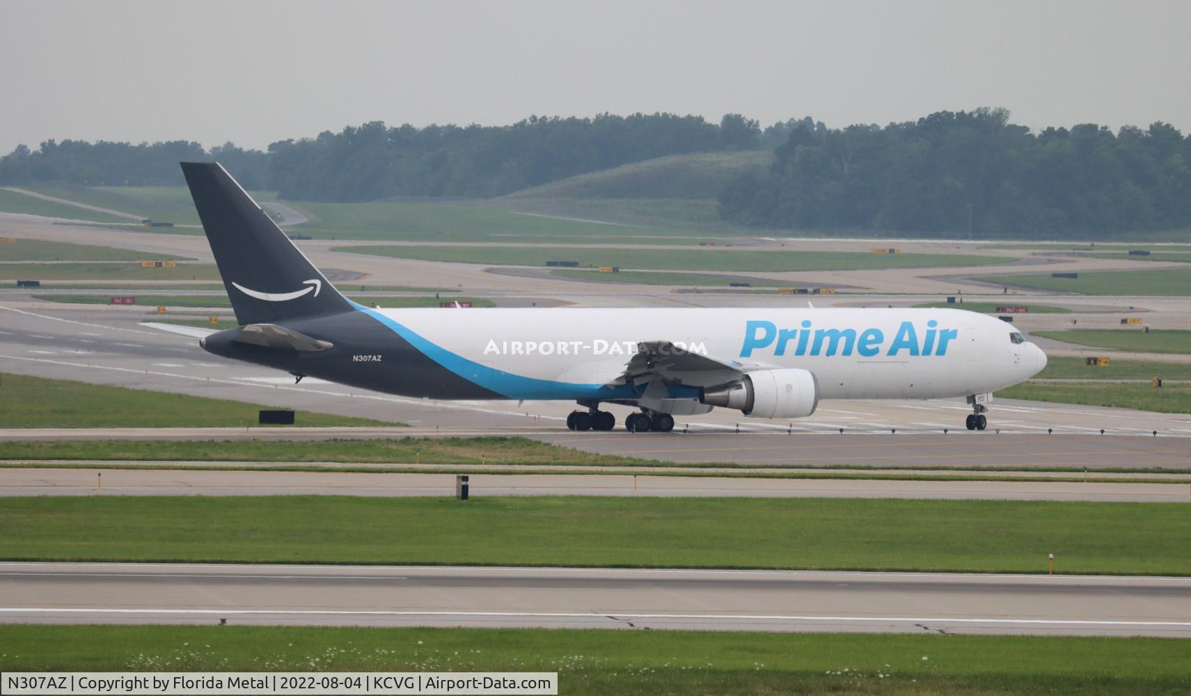 N307AZ, 1997 Boeing 767-338/ER C/N 28725, CVG 2022