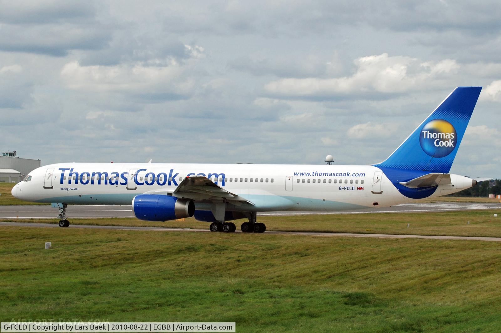 G-FCLD, 1997 Boeing 757-25F C/N 28718, Taxing