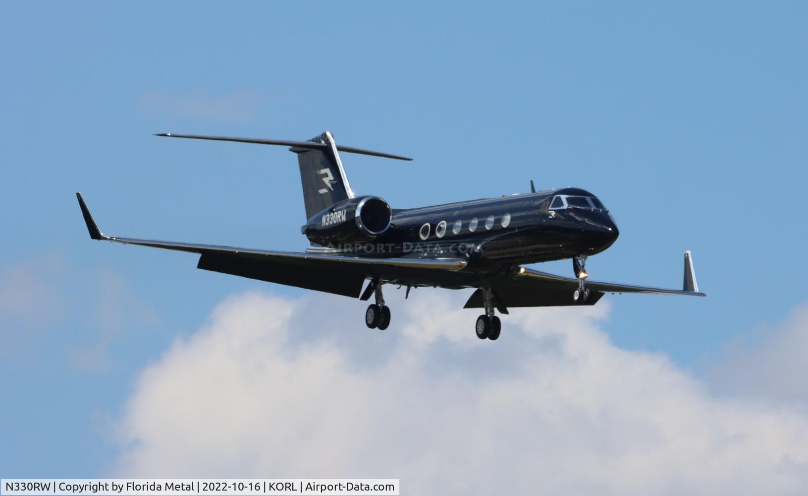 N330RW, 1999 Gulfstream Aerospace G-IV C/N 1382, NBAA 2022