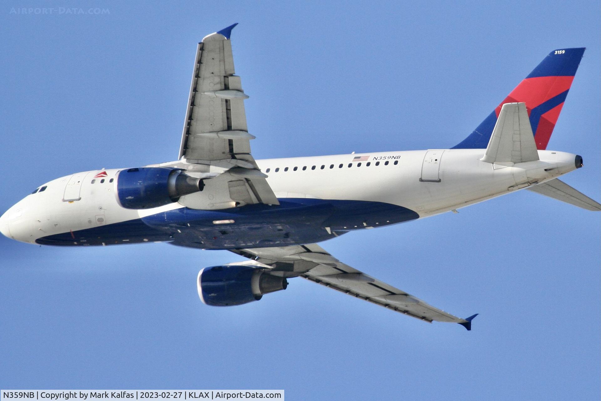 N359NB, 2003 Airbus A319-114 C/N 1923, Delta A319, N359NB Departing 25R KLAX