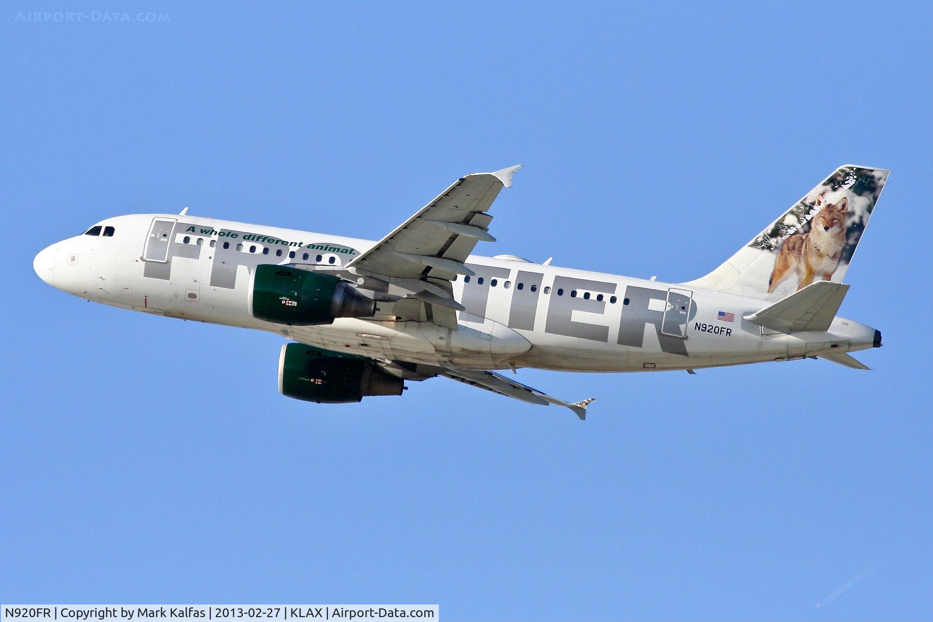 N920FR, 2003 Airbus A319-111 C/N 1997, Frontier A319, N920FR departing 25R LAX