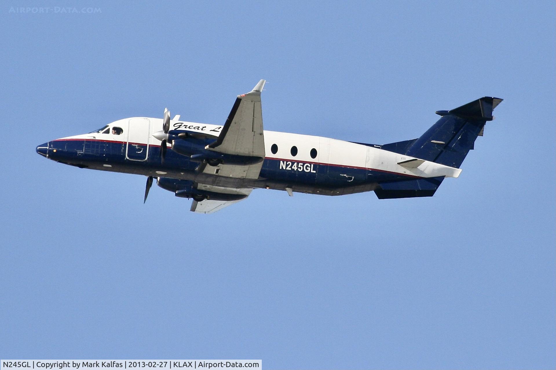 N245GL, 1996 Beech 1900D C/N UE-245, Great Lakes B190, N24GL departing 25R LAX