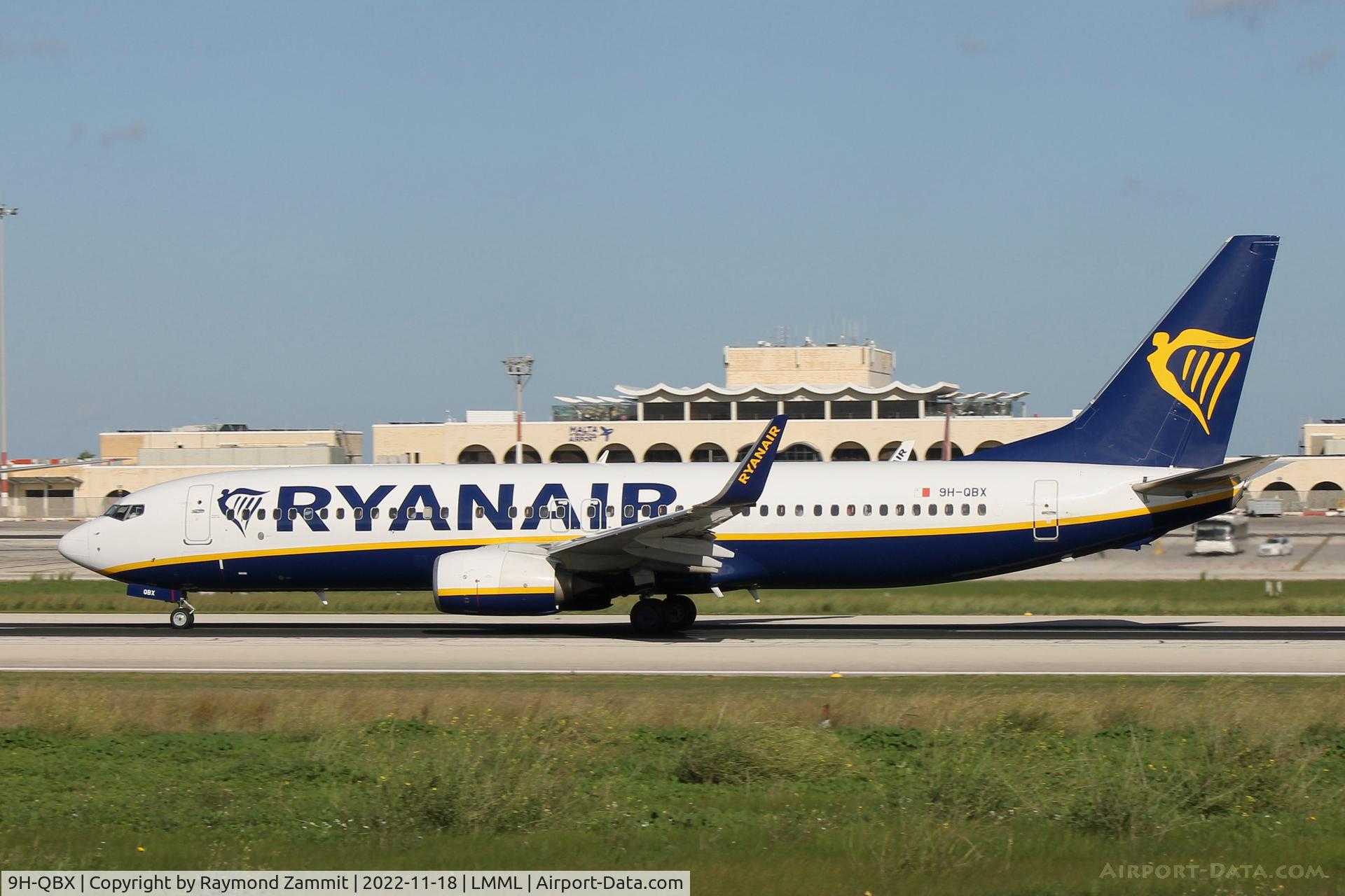 9H-QBX, 2016 Boeing 737-8AS C/N 61580, B737-800 9H-QBX Malta Air