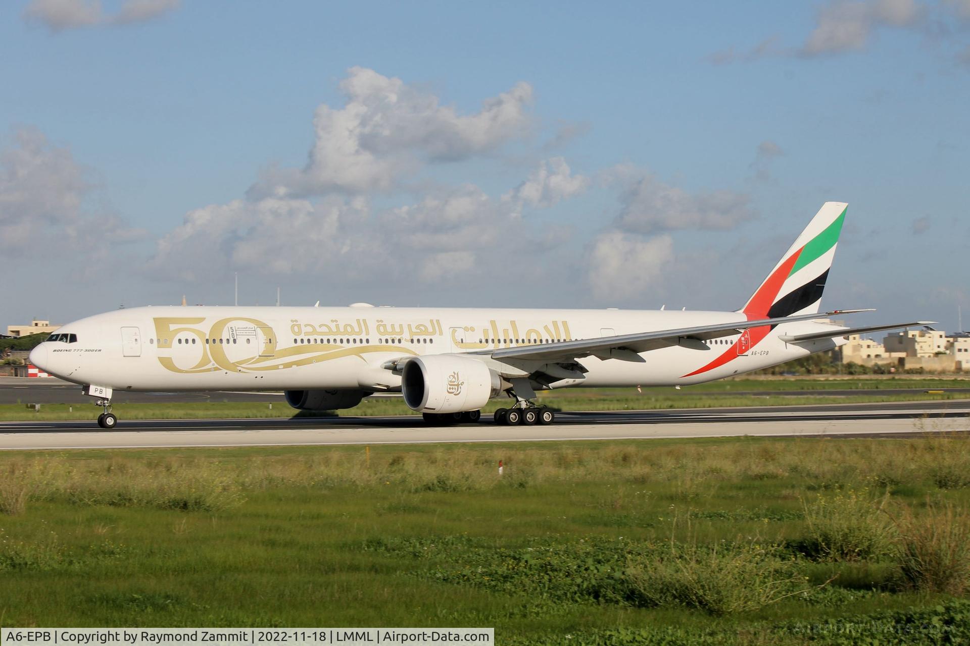 A6-EPB, 2015 Boeing 777-3H1/ER C/N 42321, B777 A6-EPB Emirates Airlines