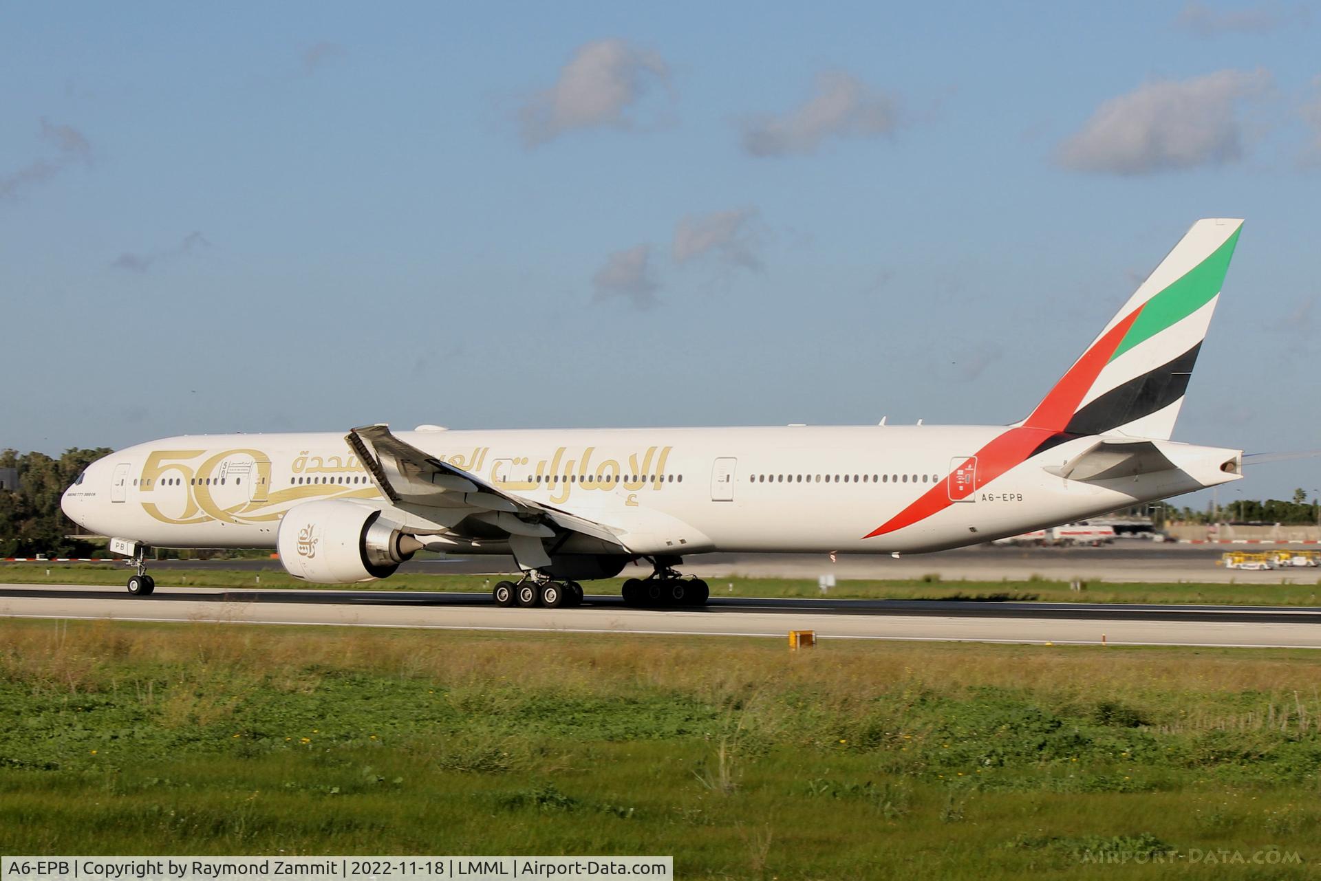 A6-EPB, 2015 Boeing 777-3H1/ER C/N 42321, B777 A6-EPB Emirates Airlines
