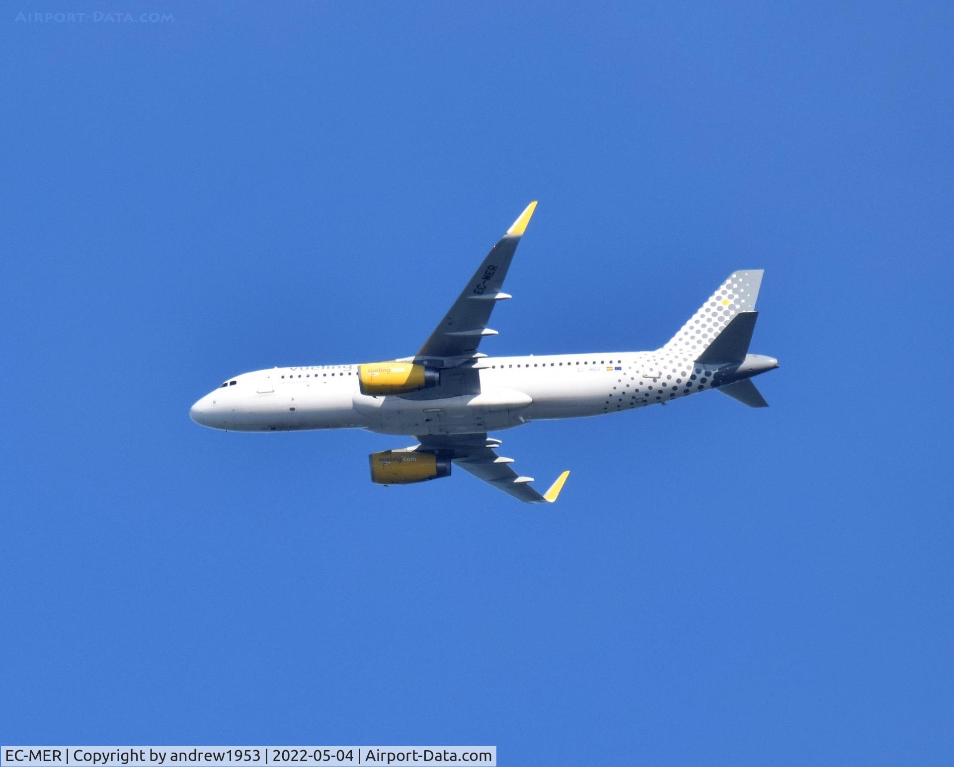 EC-MER, 2015 Airbus A320-232 C/N 6510, EC-MER over the Bristol Channel.