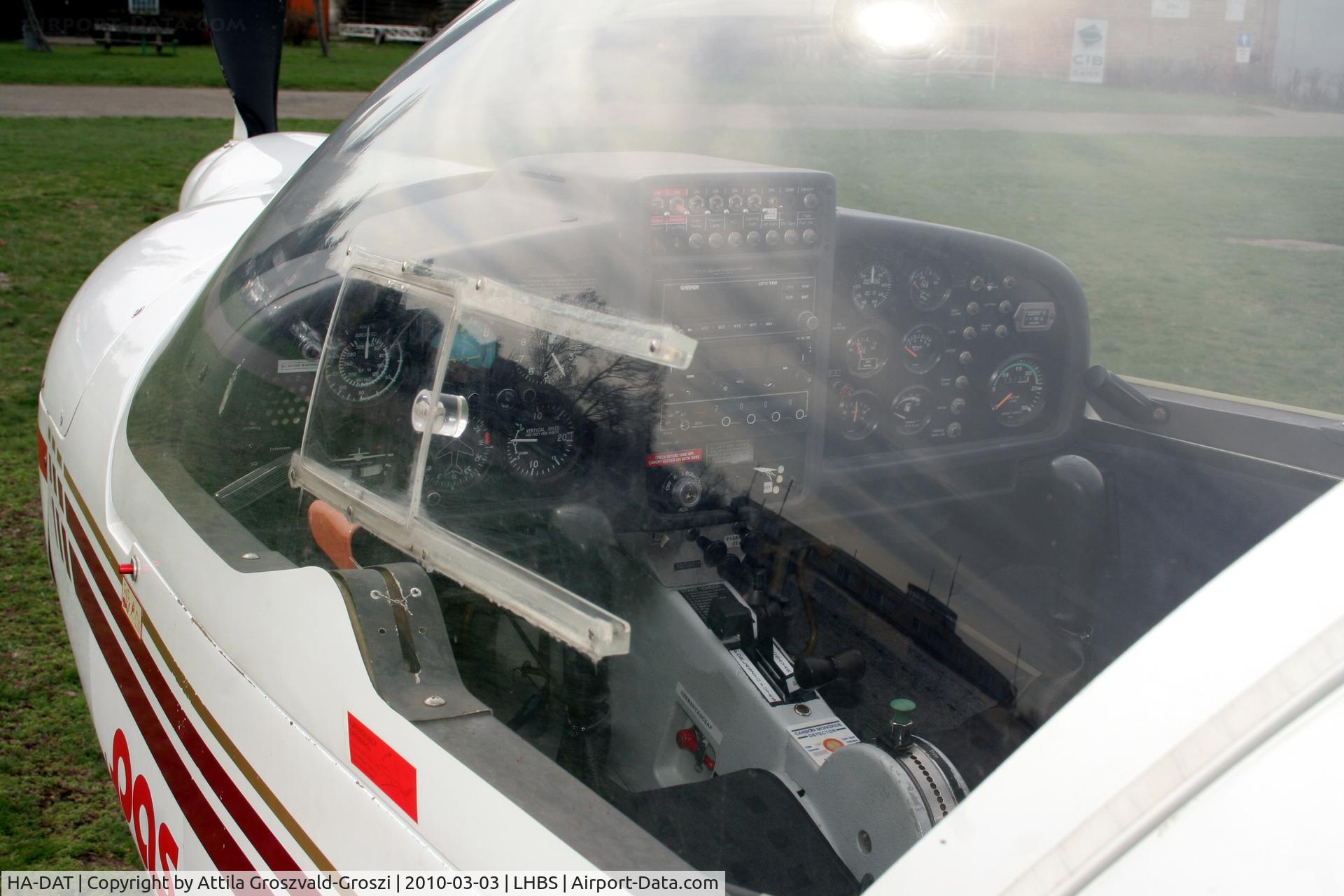 HA-DAT, 1995 HOAC DV-20 Katana C/N 20132, LHBS - Budaörs Airport, Budaörs, Hungary