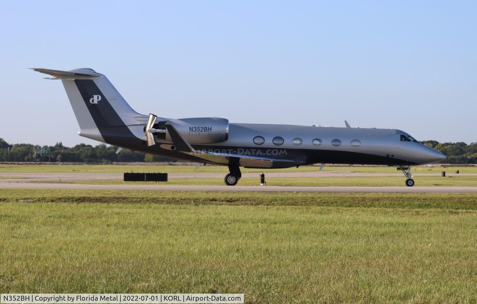 N352BH, 1999 Gulfstream Aerospace G-IV C/N 1393, ORL 2022