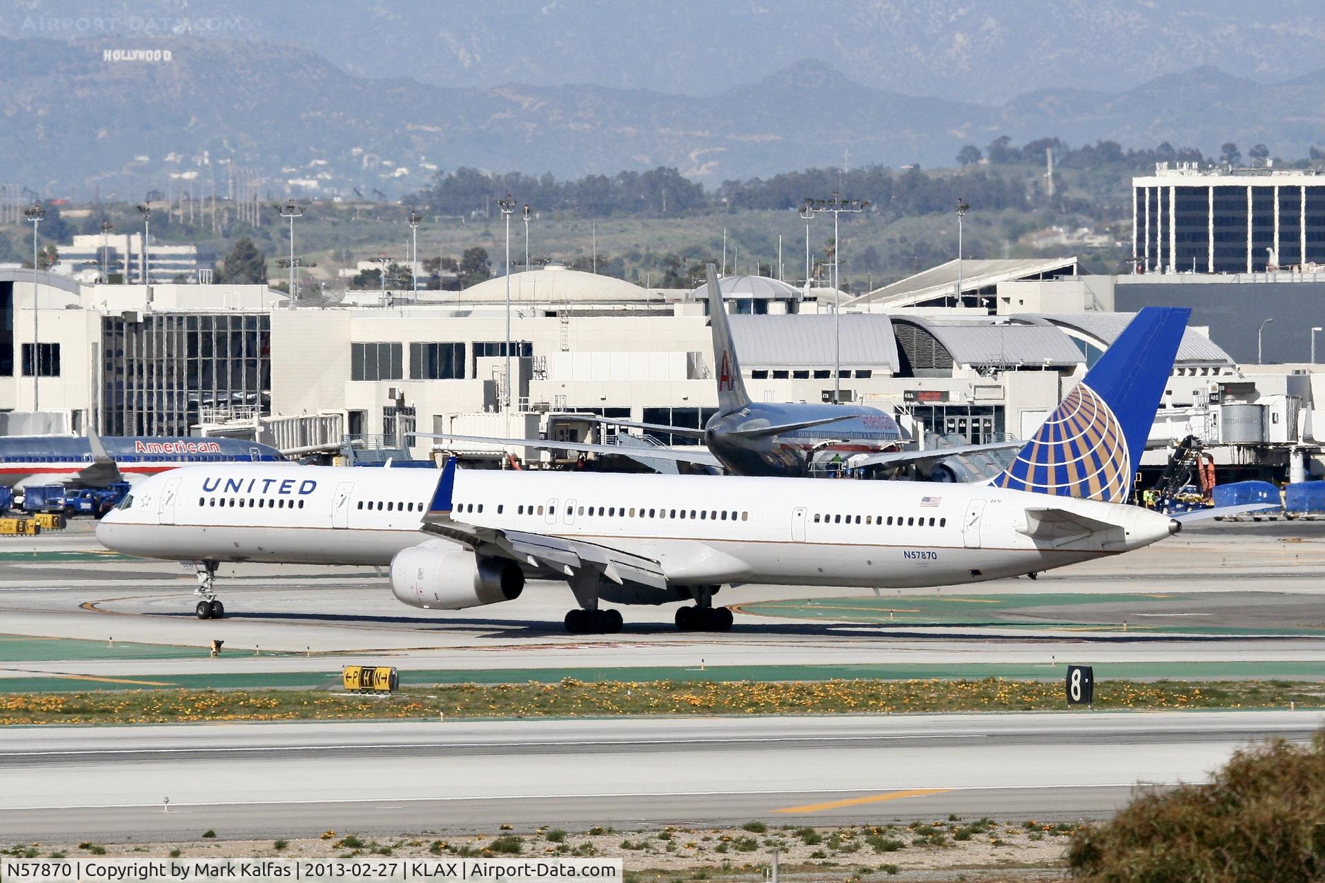 N57870, 2003 Boeing 757-33N C/N 33525, United B753, N57870 at LAX