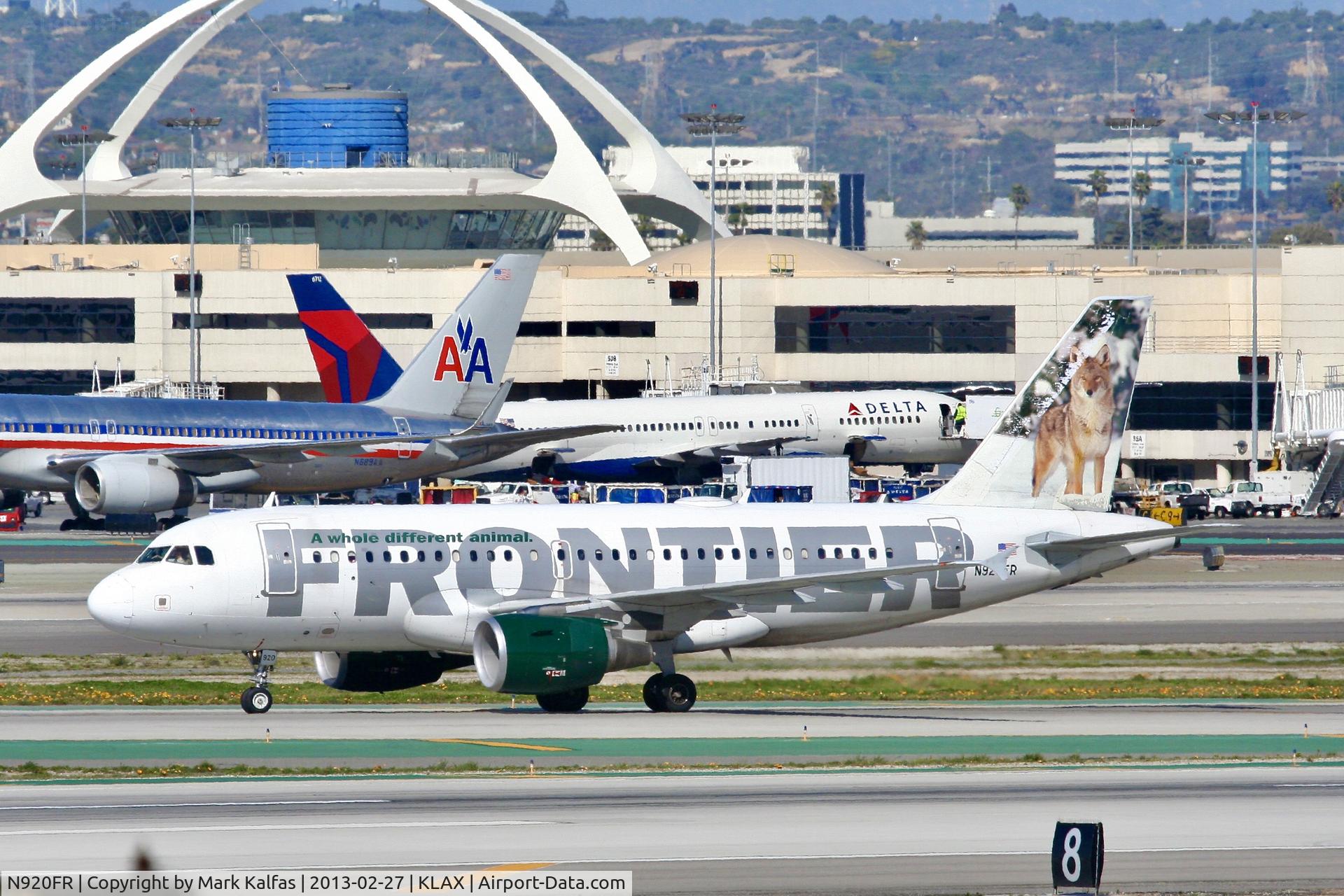 N920FR, 2003 Airbus A319-111 C/N 1997, Frontier A320, N920FR at LAX