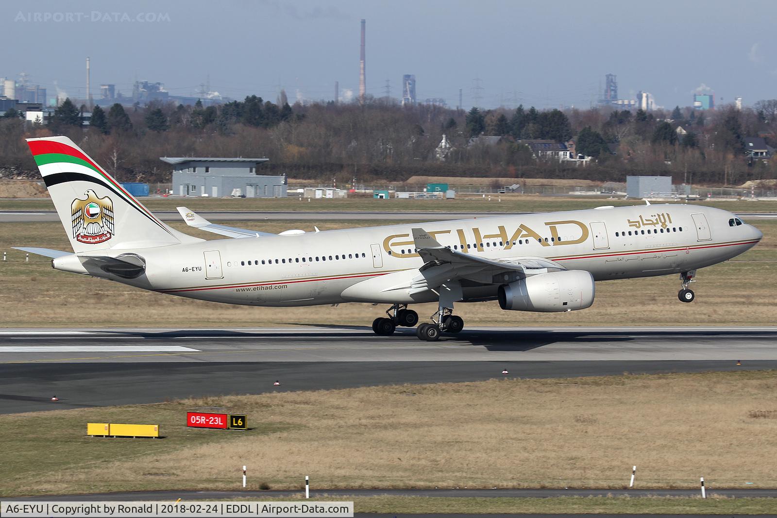 A6-EYU, 2014 Airbus A330-200 C/N 1521, at dus