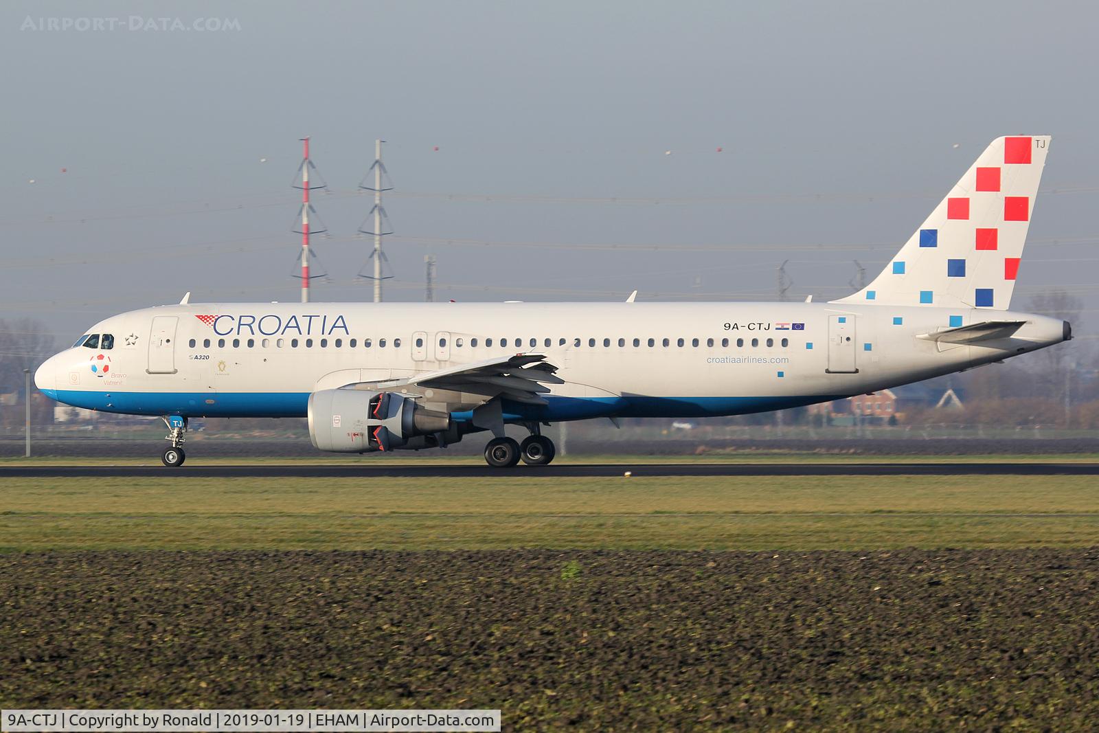 9A-CTJ, 1999 Airbus A320-214 C/N 1009, at spl