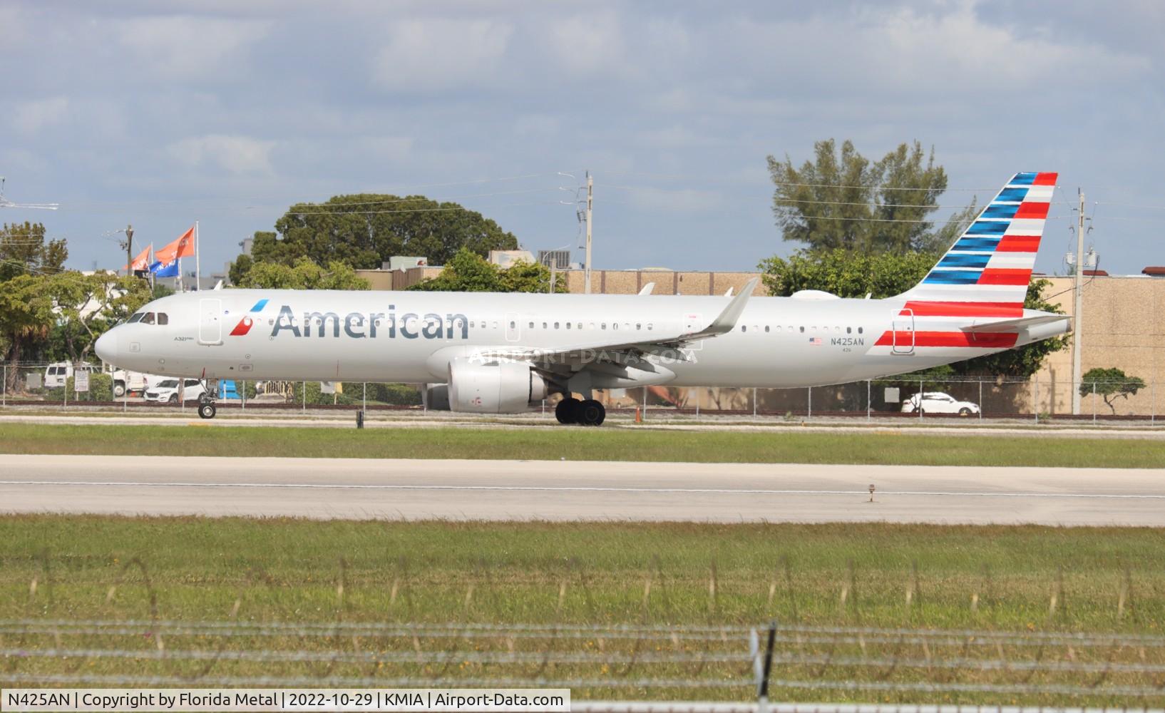 N425AN, 2020 Airbus A321-253NX C/N 10184, MIA 2022