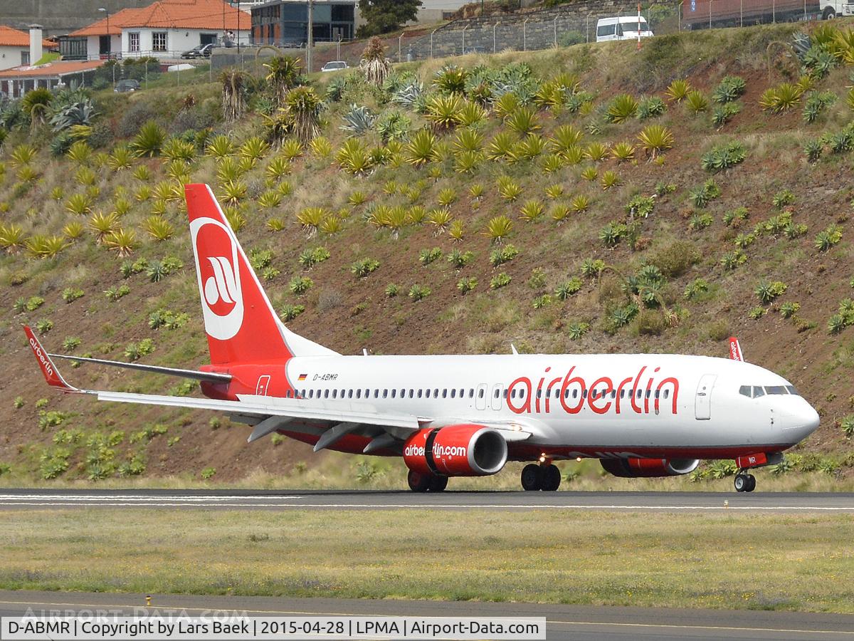D-ABMR, 2013 Boeing 737-86J C/N 37781, Just landed