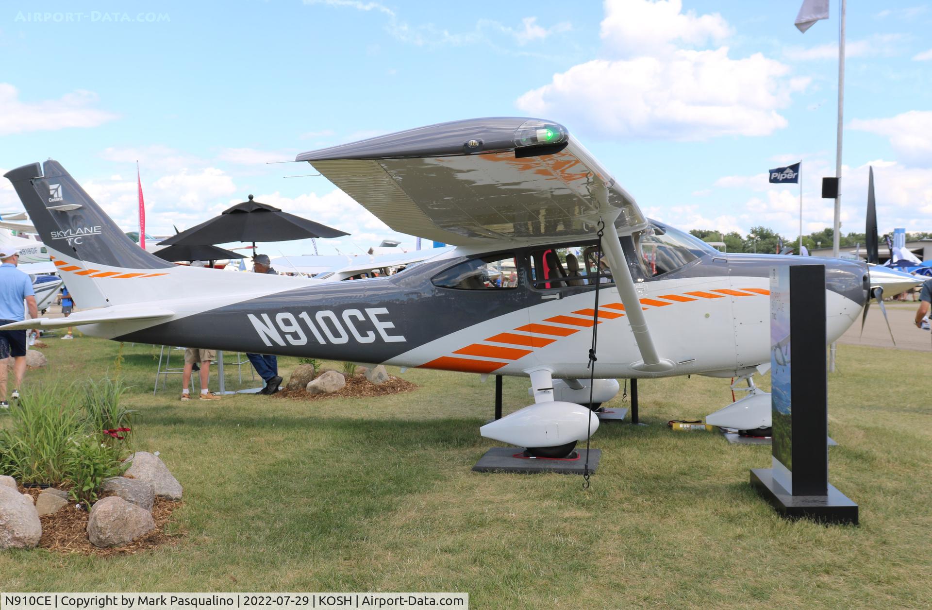 N910CE, 2022 Cessna T182T Turbo Skylane C/N T18209101, Cessna T182T
