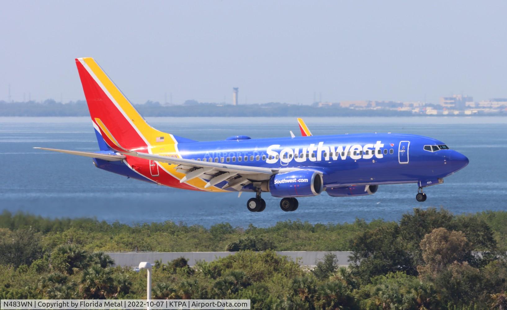 N483WN, 2004 Boeing 737-7H4 C/N 32472, TPA 2022