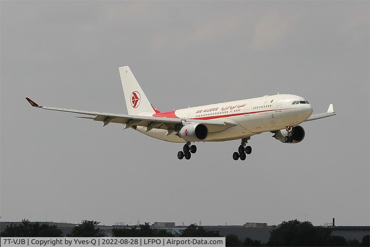 7T-VJB, 2015 Airbus A330-202 C/N 1630, Airbus A330-202, On final rwy 06, Paris-Orly airport (LFPO-ORY)