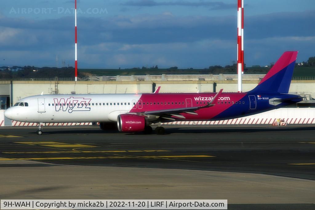 9H-WAH, 2021 Airbus A321-271NX C/N 10417, Taxiing