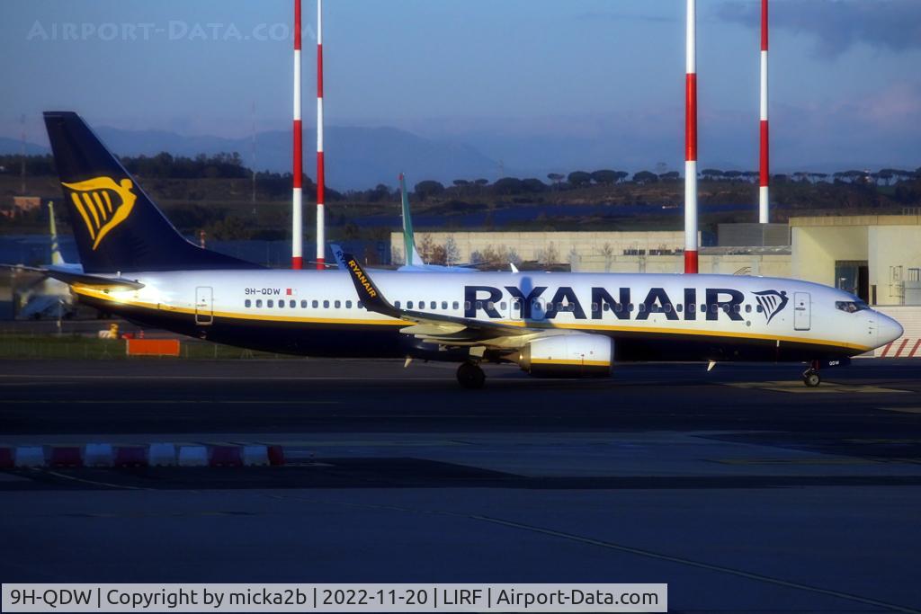 9H-QDW, 2017 Boeing 737-8AS C/N 44772, Taxiing