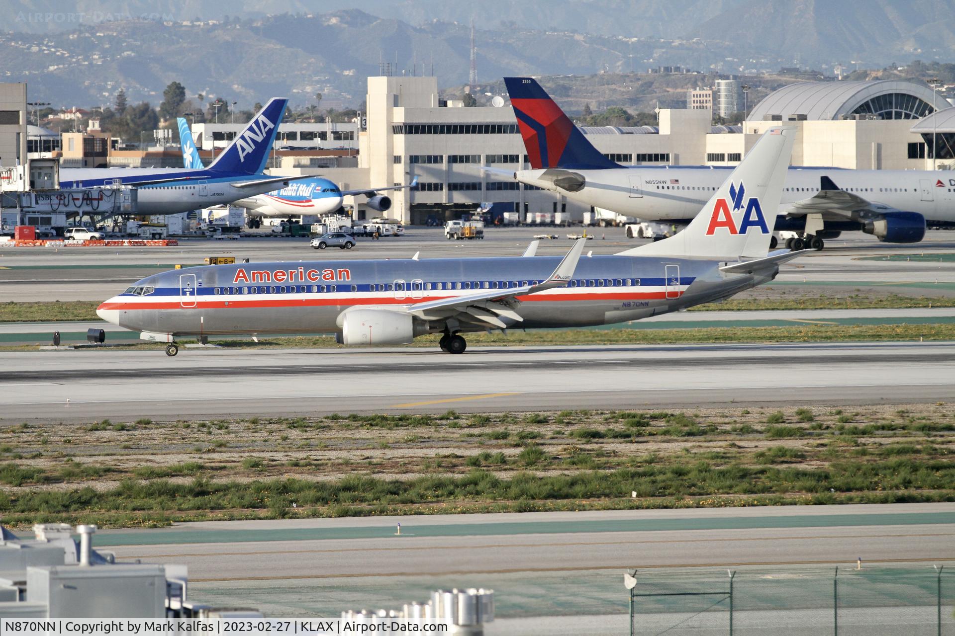 N870NN, 2011 Boeing 737-823 C/N 40765, American B738, N870NN at LAX