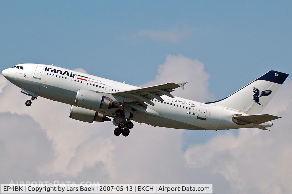 EP-IBK, 1993 Airbus A310-304 C/N 671, RWY22R from St. Magleby