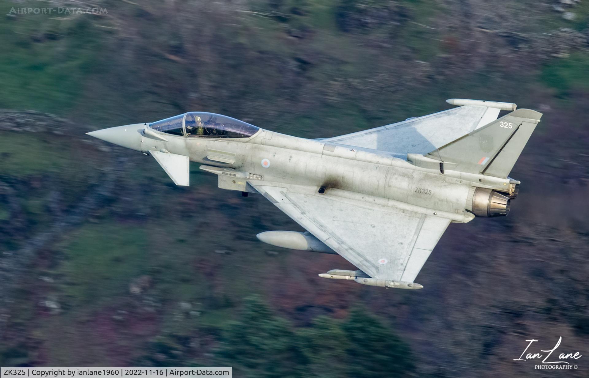 ZK325, 2011 Eurofighter EF-2000 Typhoon FGR4 C/N BS086, LFA17