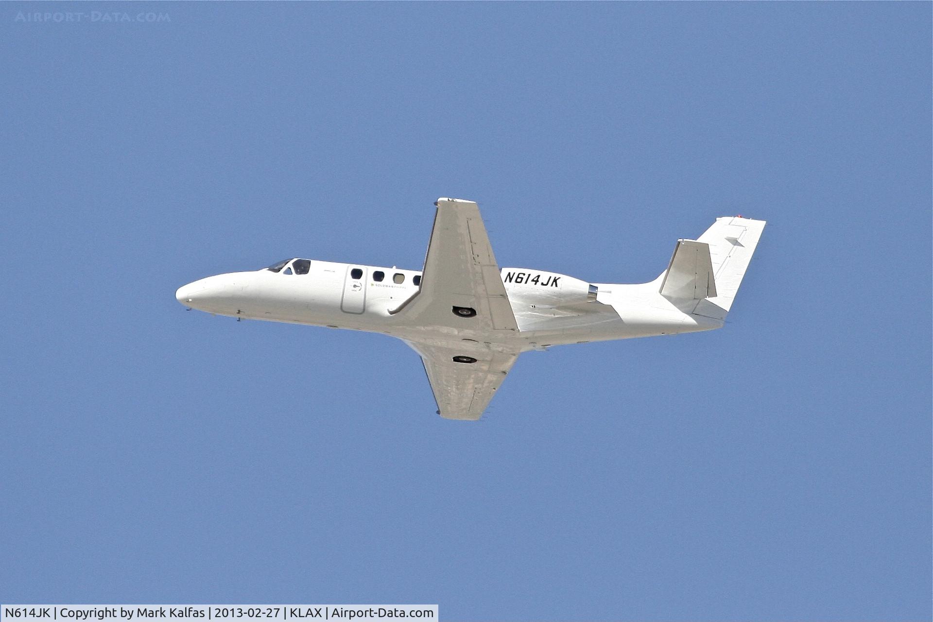 N614JK, 1984 Cessna S550 Citation IIS C/N S550-0018, UNIVERSAL PACIFIC INVESTMENT CORP C550, N614JK departing 25L LAX