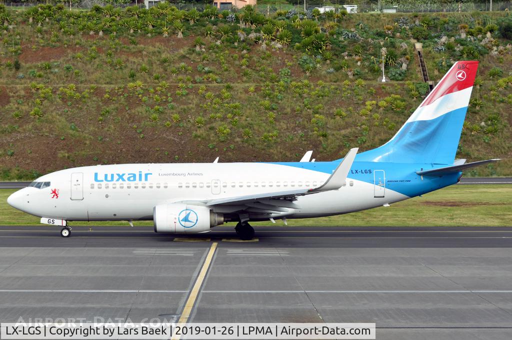 LX-LGS, 2005 Boeing 737-7C9 C/N 33956, Taxing