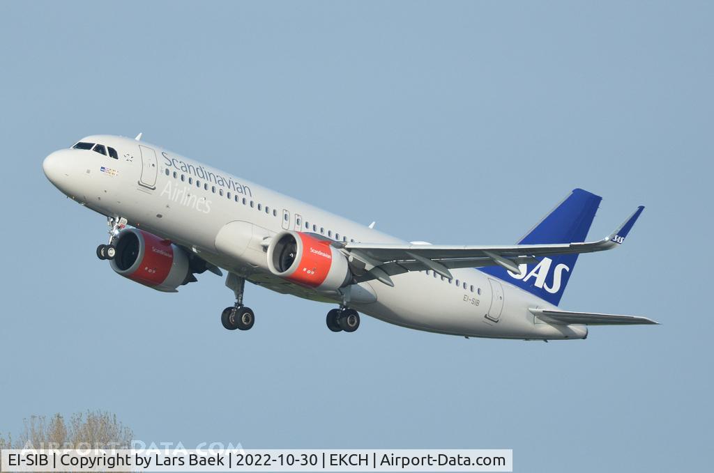 EI-SIB, 2017 Airbus A320-251N C/N 7951, RWY22R from St. Magleby