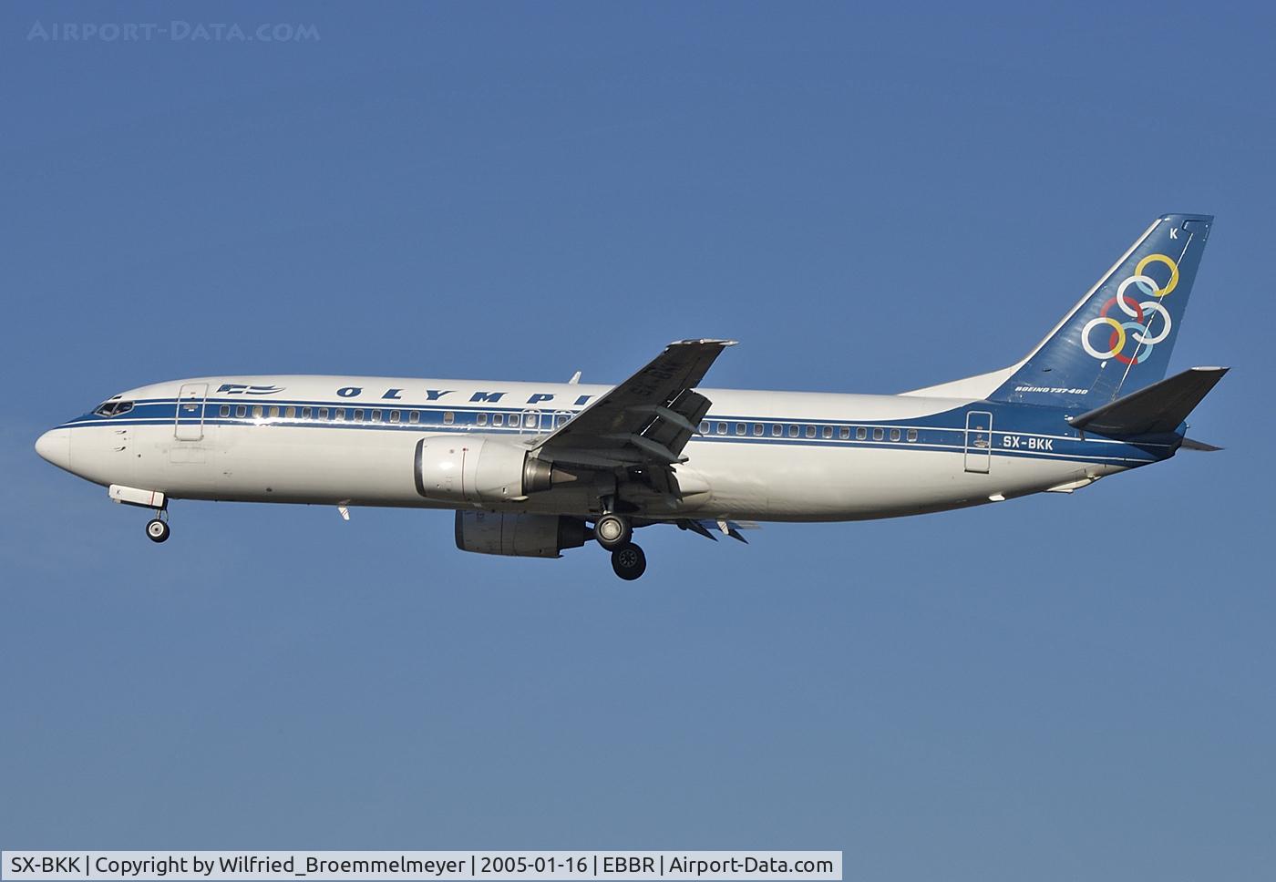 SX-BKK, 1991 Boeing 737-4Q8 C/N 25371, On final to runway 25R.