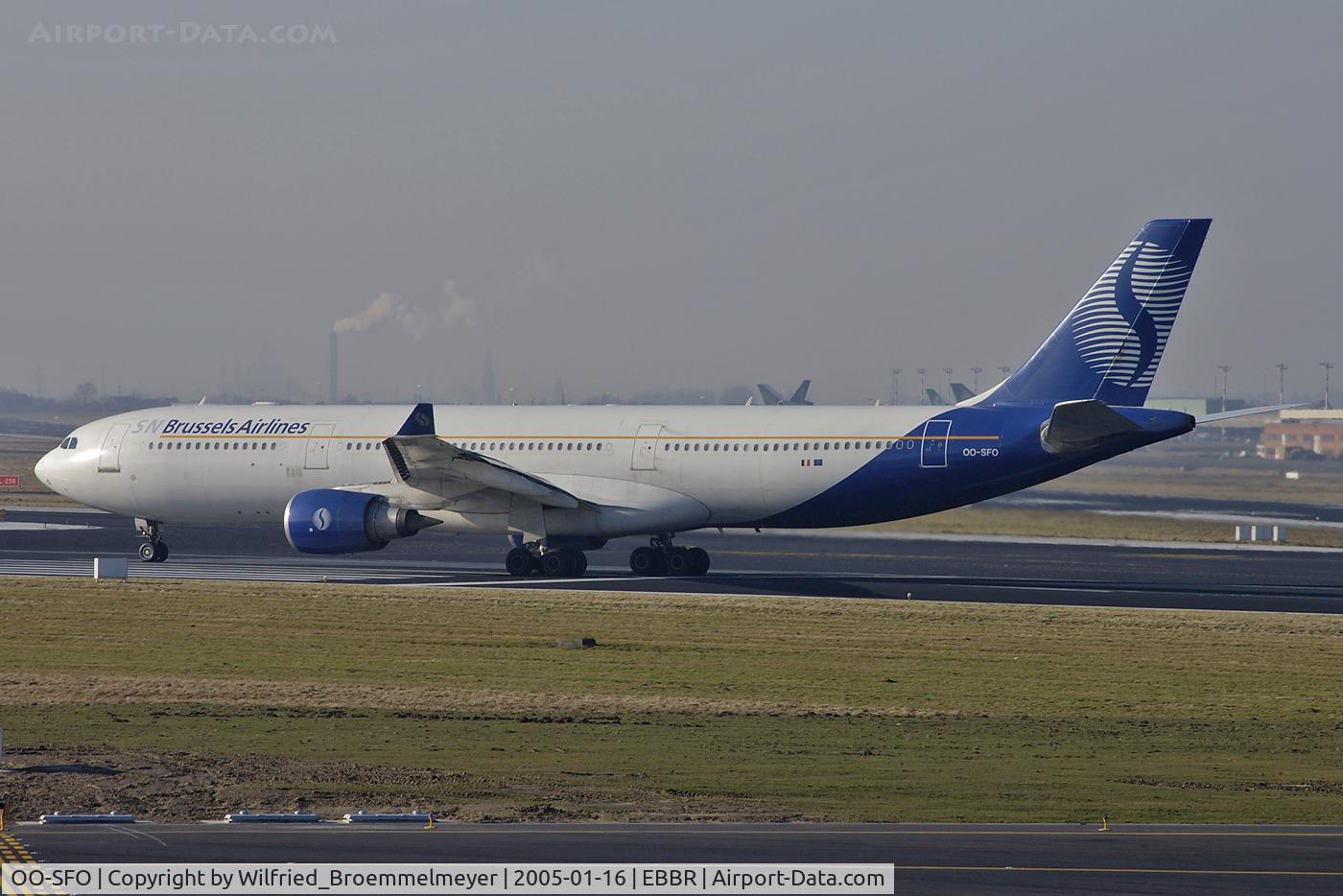 OO-SFO, 1994 Airbus A330-301 C/N 045, Take-off runway 20.