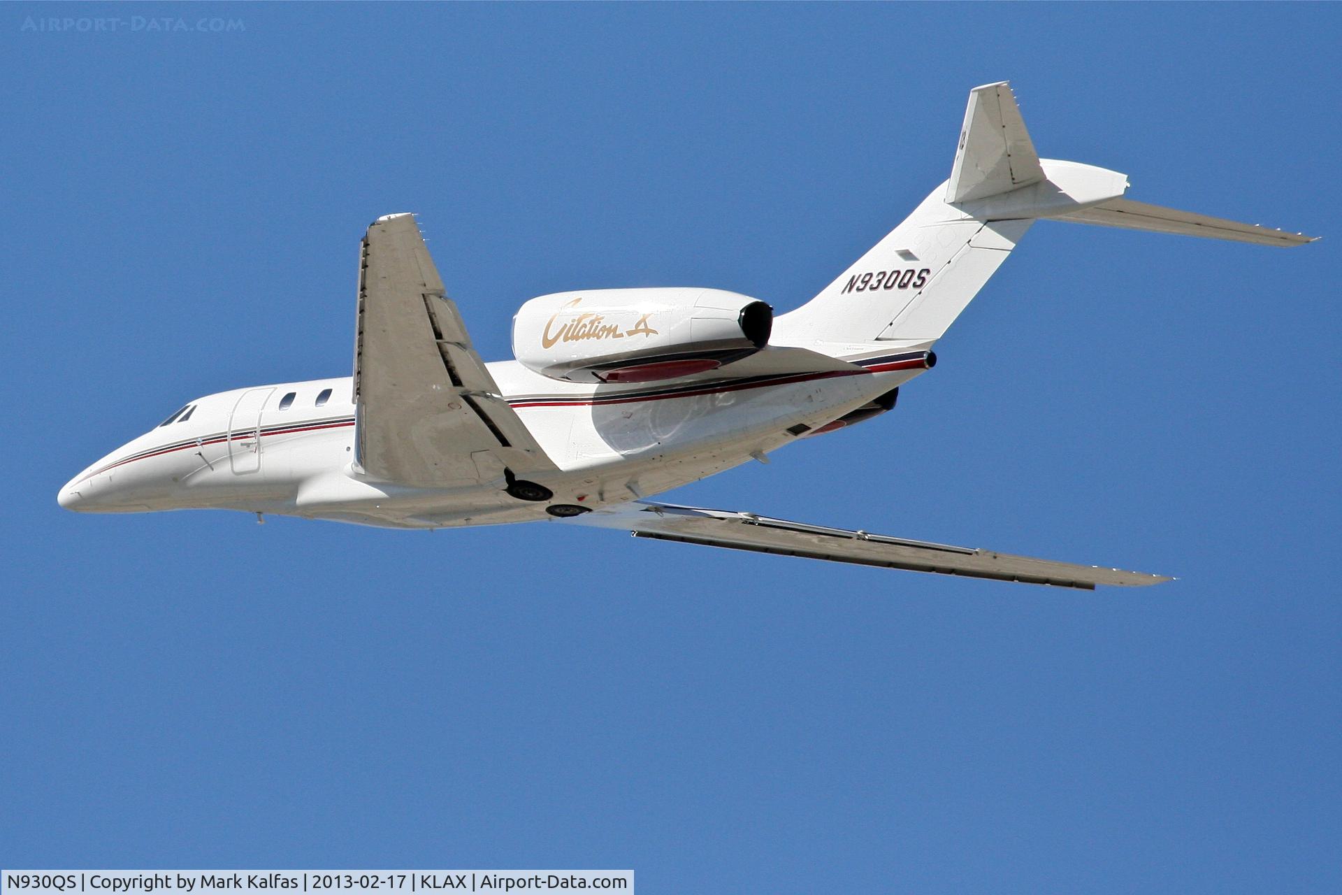 N930QS, 2000 Cessna 750 Citation X C/N 750-0130, NETJETS Cessna 750, departing RWY 25L KLAX on a trip to Lynden Pindling International Airport -Nassau, Bahamas/MYNN.