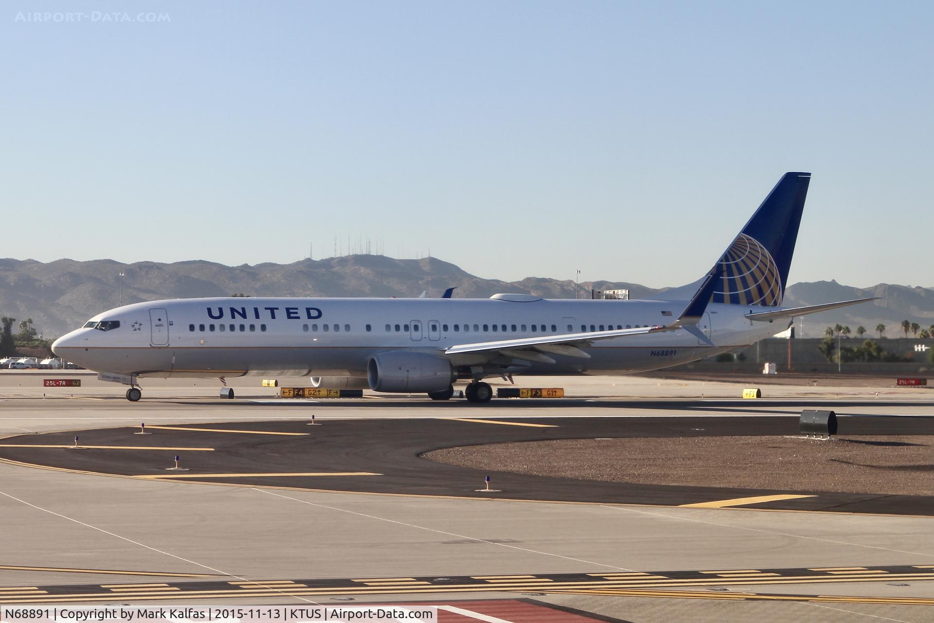 N68891, 2015 Boeing 737-924/ER C/N 42196, United B739,Boeing 737-924/ER N68891at TUS